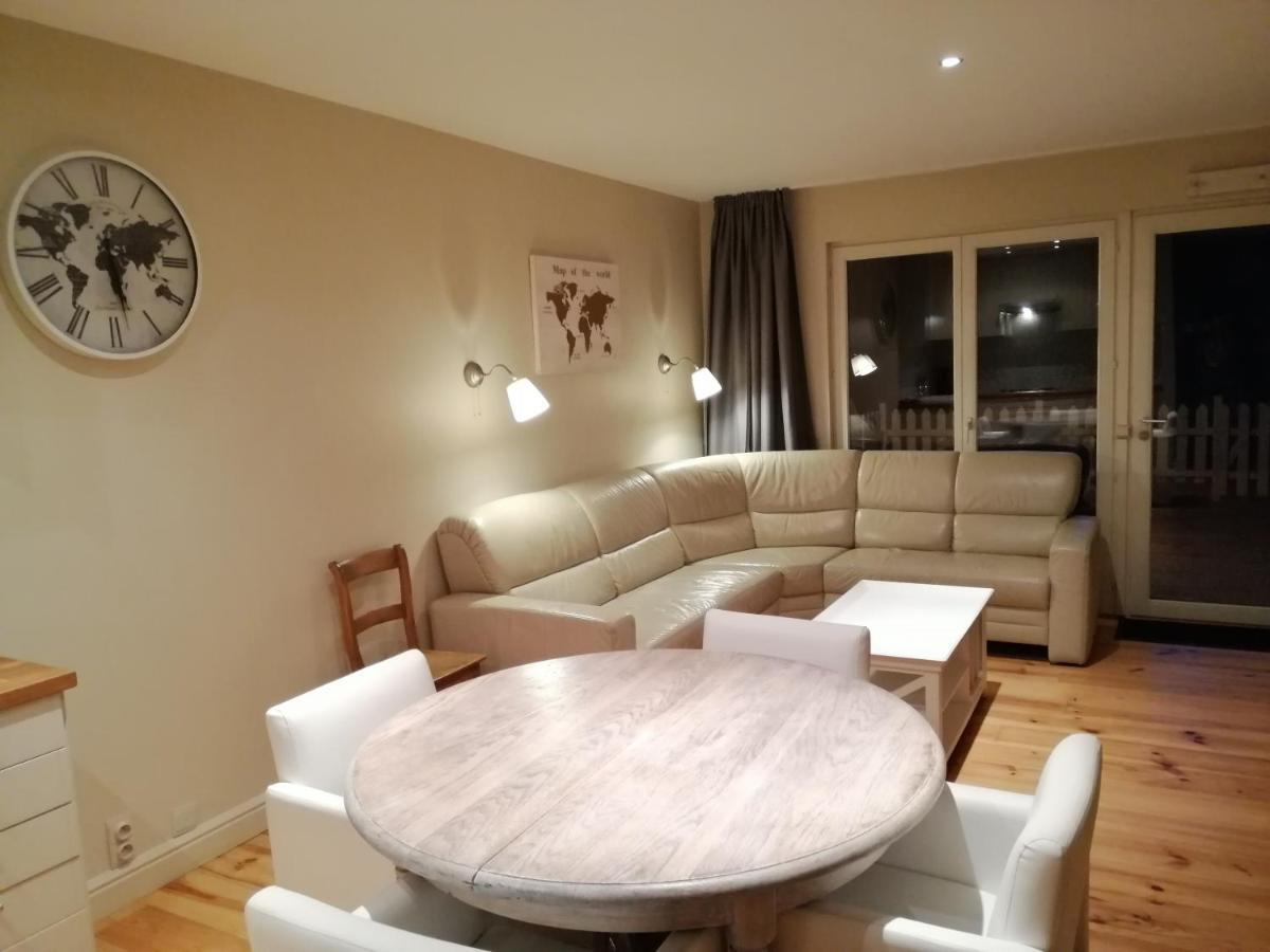 Durbuy, Son Charme Ou Il Fait Bon Vivre. Apartment Exterior photo