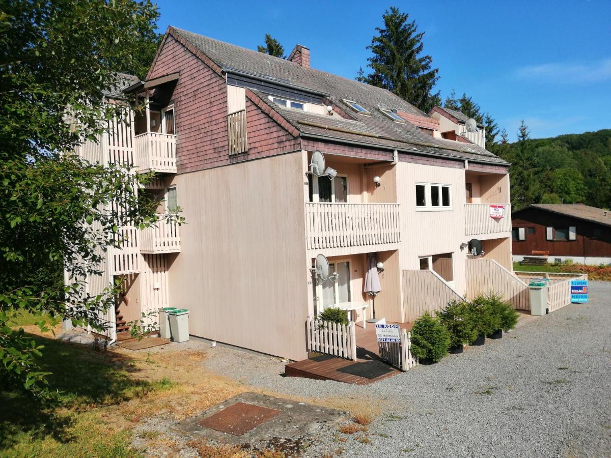 Durbuy, Son Charme Ou Il Fait Bon Vivre. Apartment Exterior photo